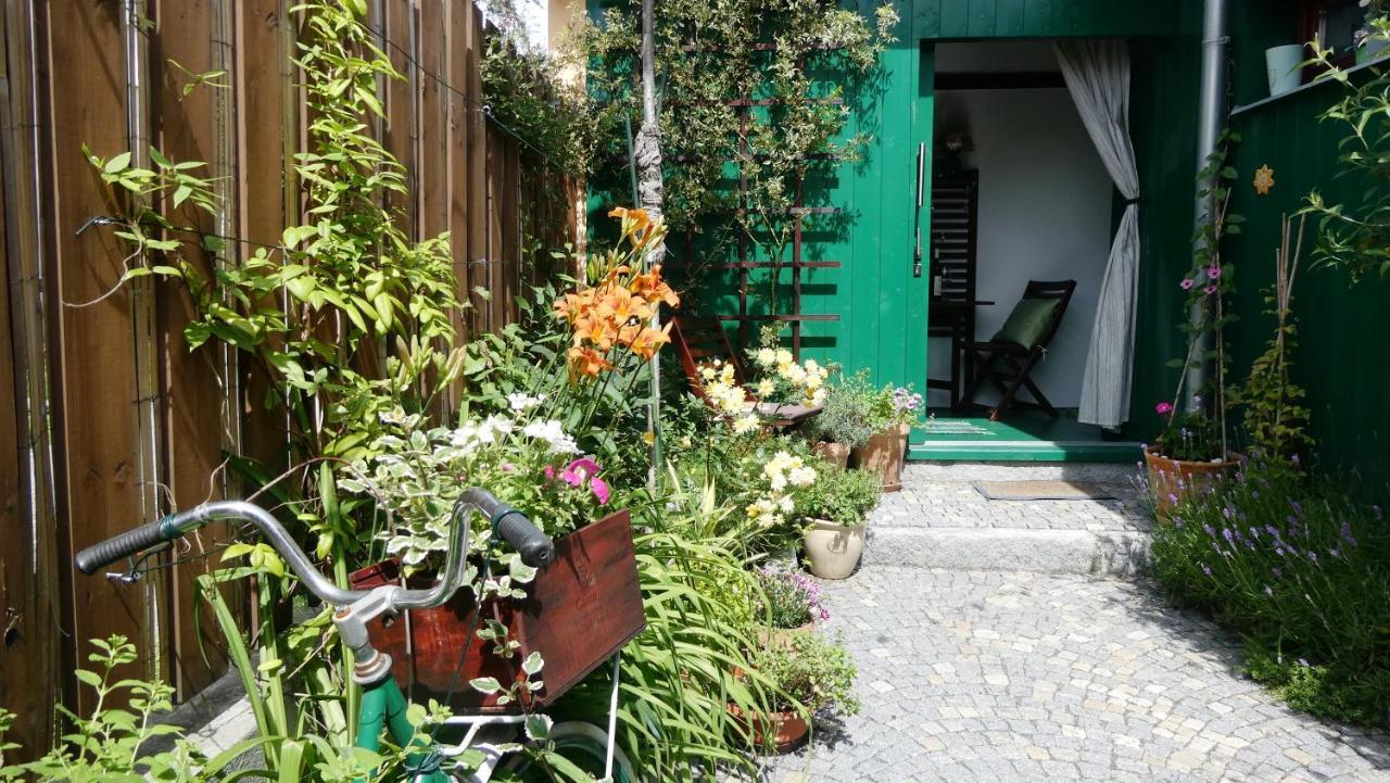 Apartman Horsovsky Tyn ภายนอก รูปภาพ