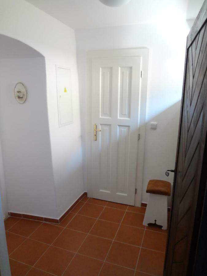 Apartman Horsovsky Tyn ภายนอก รูปภาพ